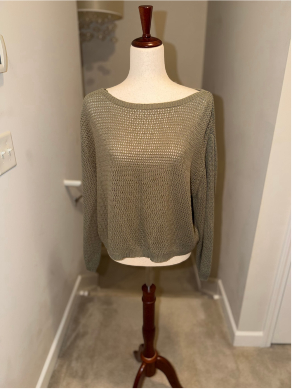 RDI Olive Green Open Knit Scoop Neck Sweater Size L